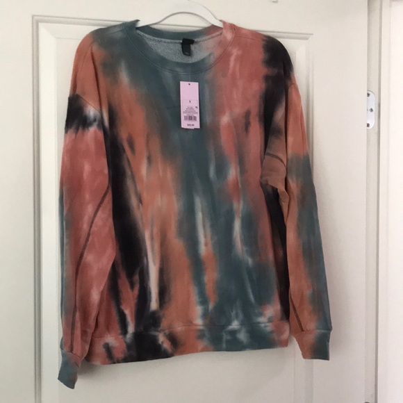 Wild Fable oversized tie dye crew sweatshirt
